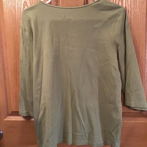 C J Banks Shirt - Picture 2 of 2